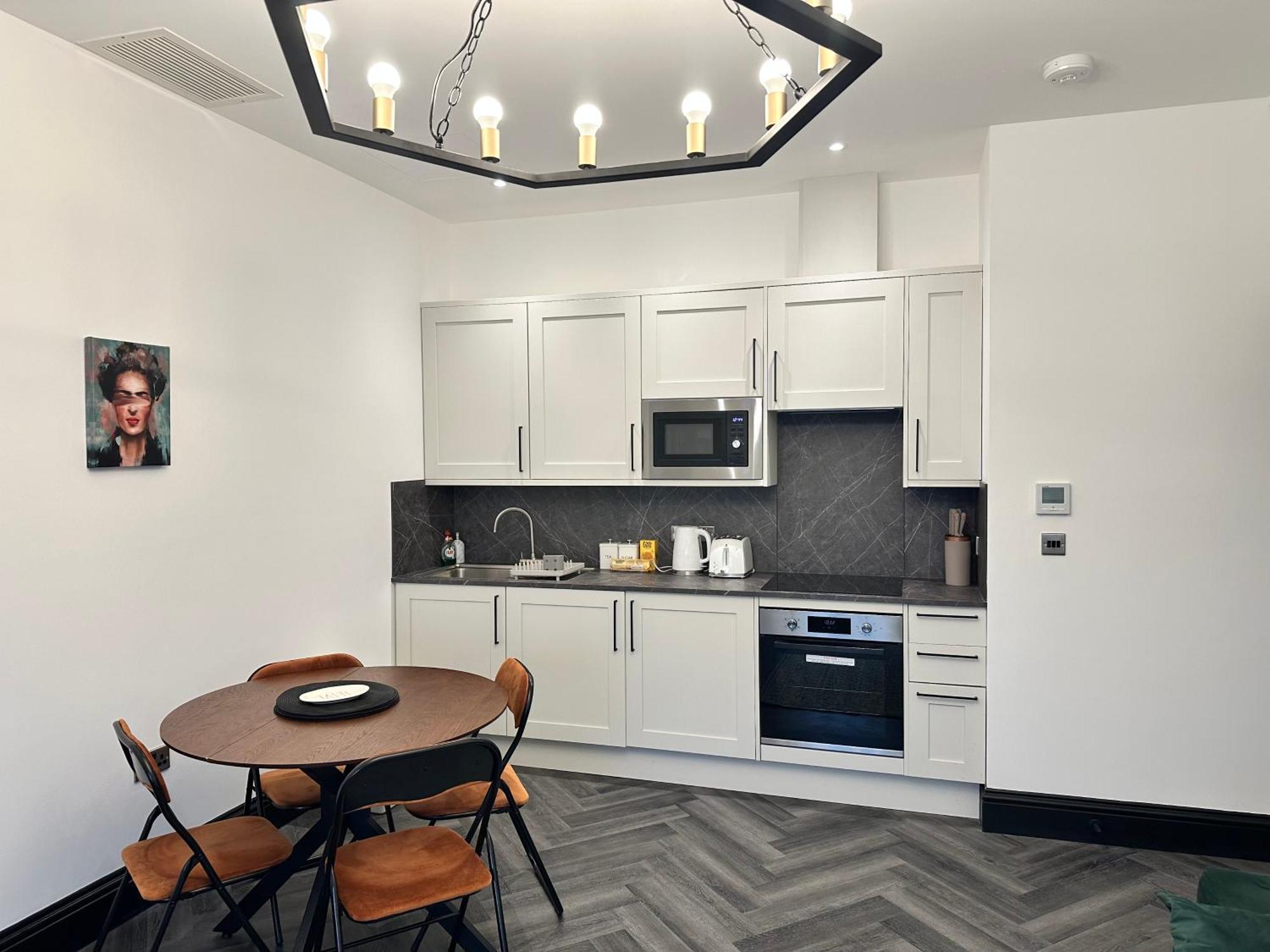 Appartement Luxury In The Lanes- Nearby Beach, Theatre, Pavilion *